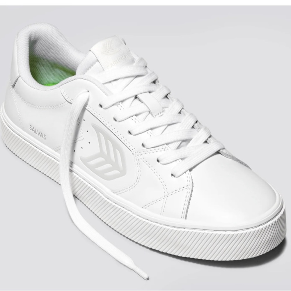 Cariuma SALVAS White leather sneaker
White/Ice size 8